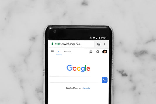 How do I hide my LinkedIn profile from search engines? [LinkedIn Series]