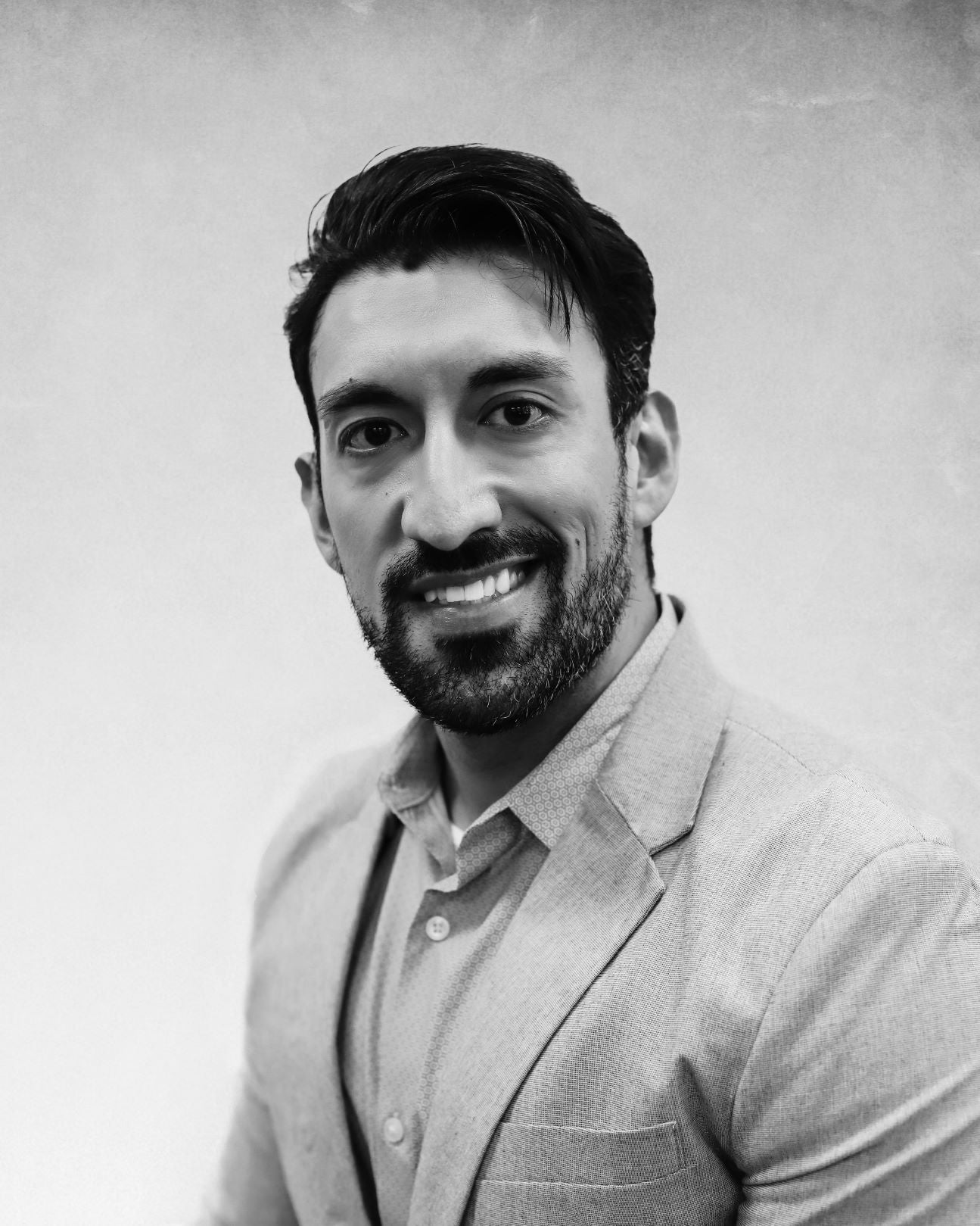 Expert Professional Bio Writers | Professional Biography Writers